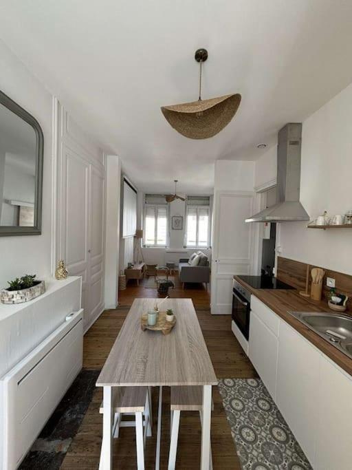 L'Esplanade Apartment Calais Exterior photo